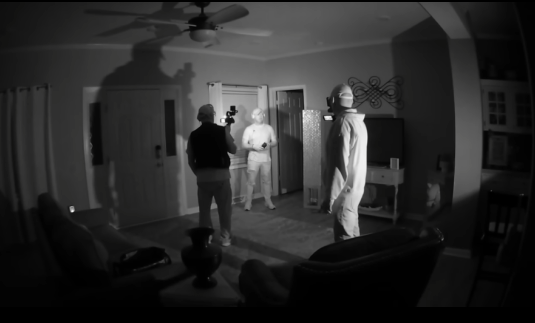 The Fourman brothers are investigating a haunted farmhouse.
